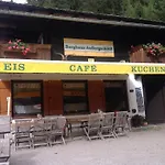Berghaus Aussergschloess