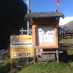 Berghaus Aussergschloess * Matrei in Osttirol