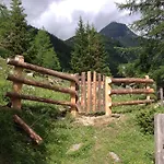 Penzion Berghaus Aussergschloess Matrei in Osttirol