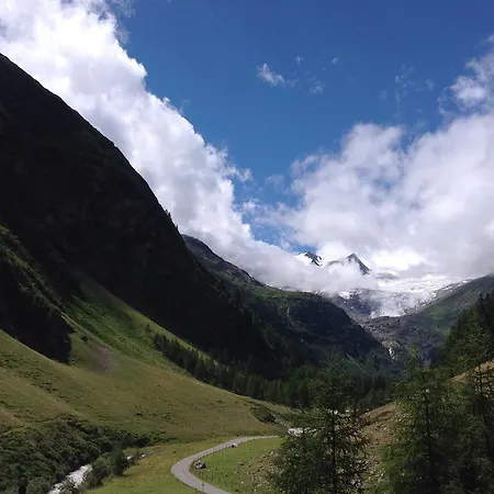 Berghaus Aussergschloess * Matrei in Osttirol